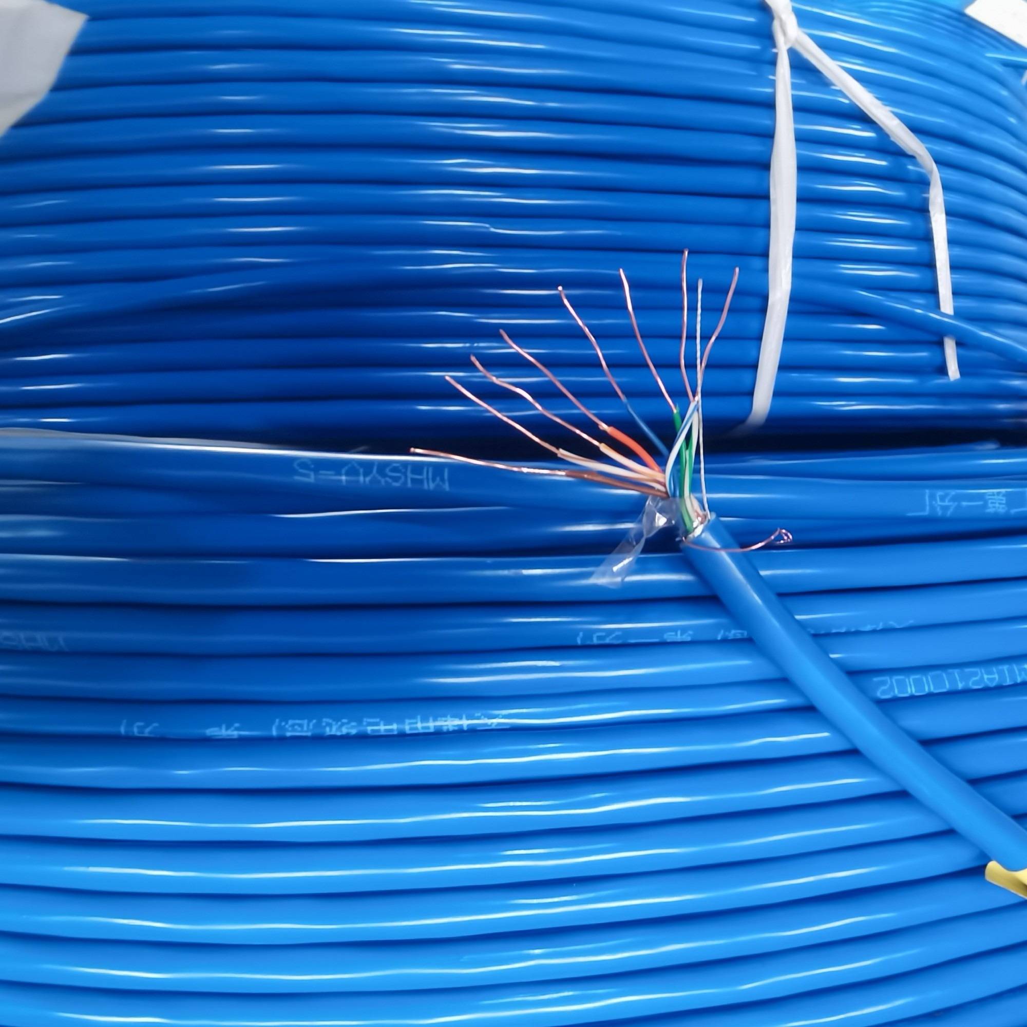 礦井下默默守護的安全紐帶 阻燃礦用電話線的作用科普
